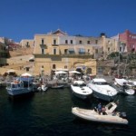 Ventotene porto1