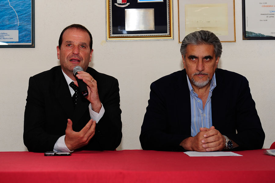Il Preside dell'Istituto G.Caboto, Prof. Salvatore Di Tucci, con il Sindaco Mitrano