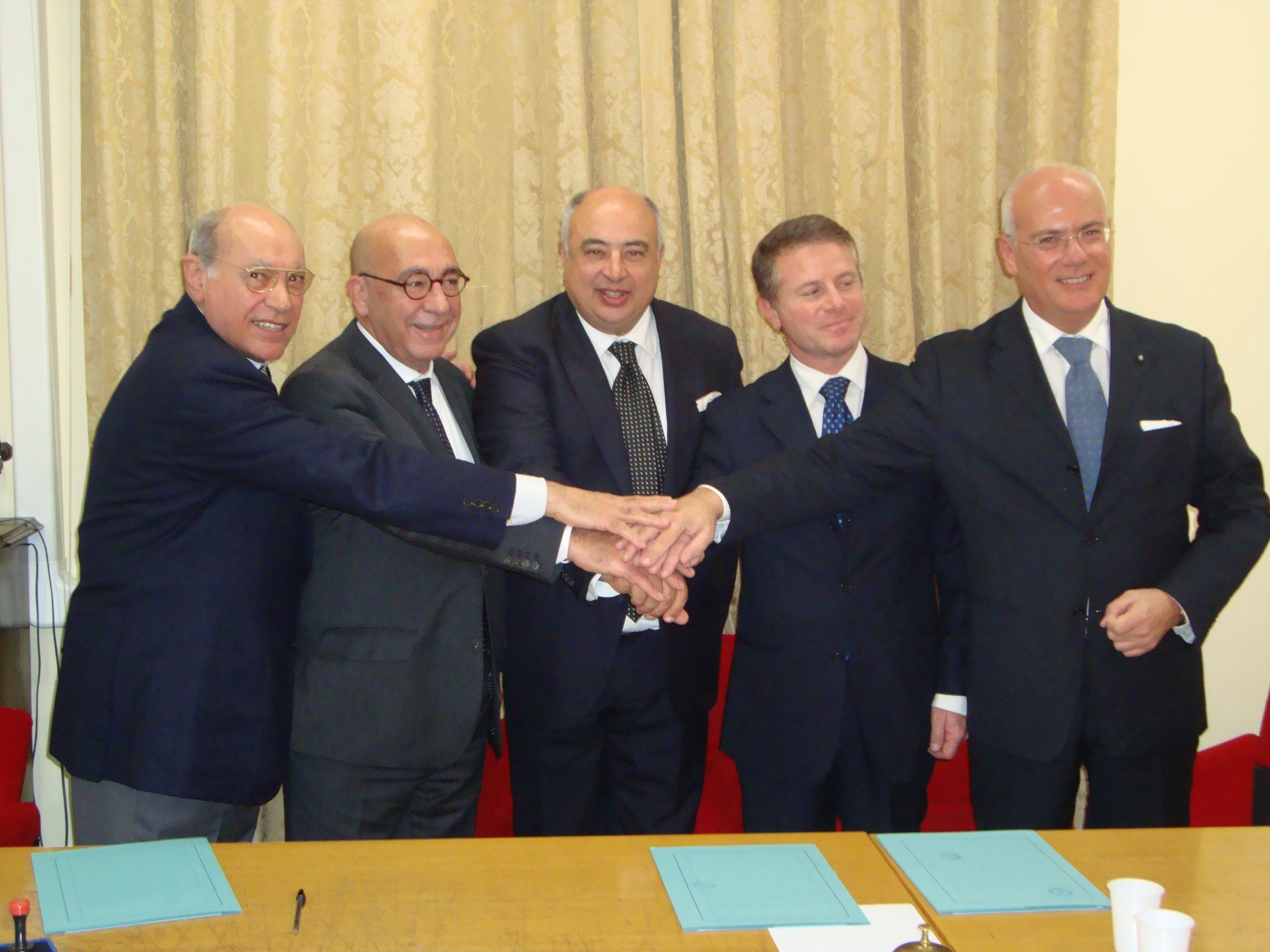 Il sigillo dell'accordo